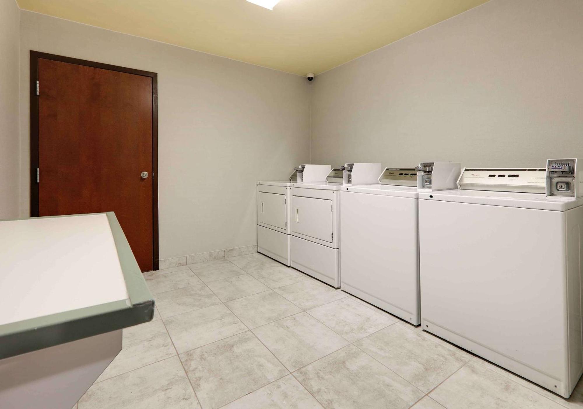 Hampton Inn & Suites Dallas-Arlington-South Kültér fotó
