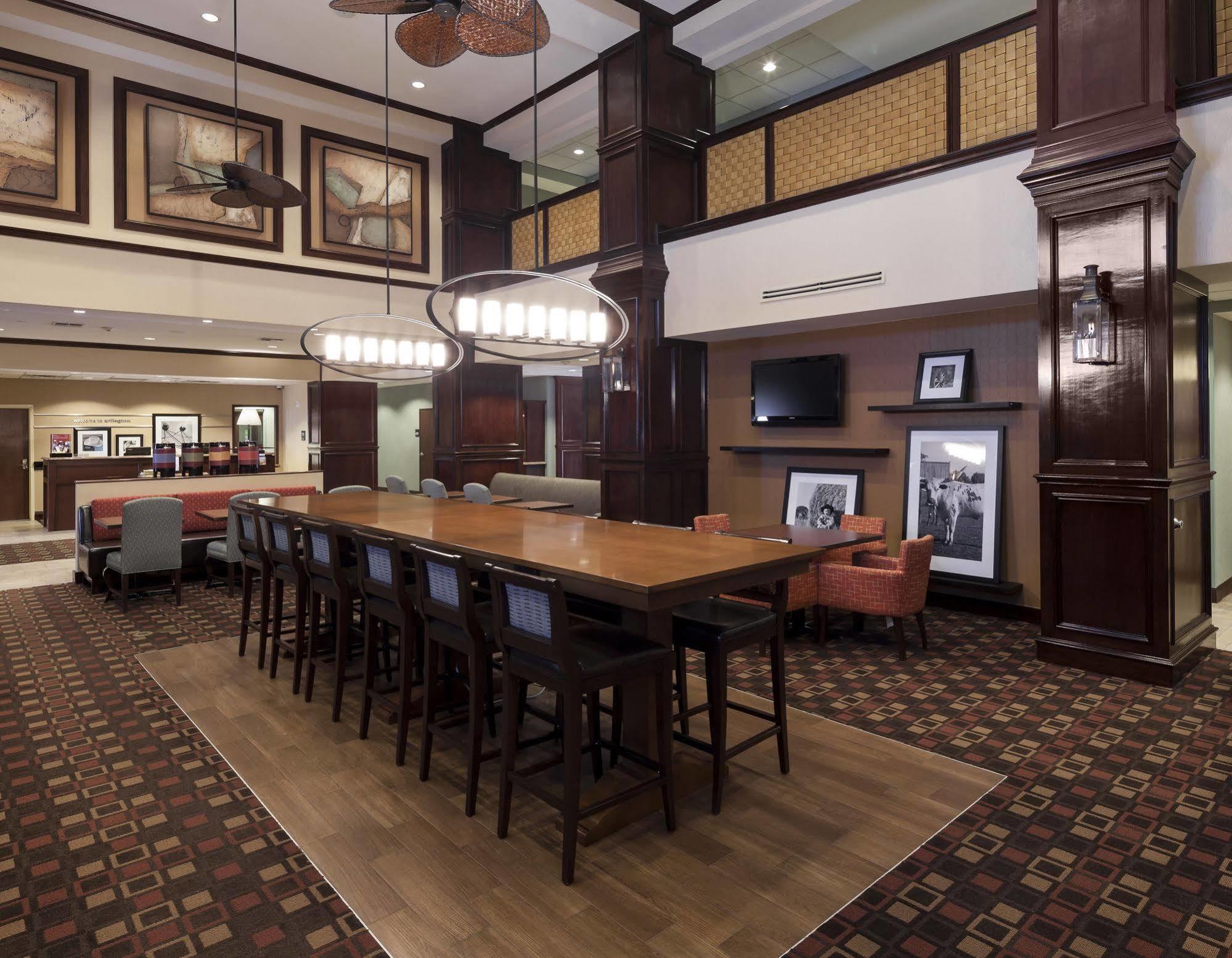Hampton Inn & Suites Dallas-Arlington-South Kültér fotó